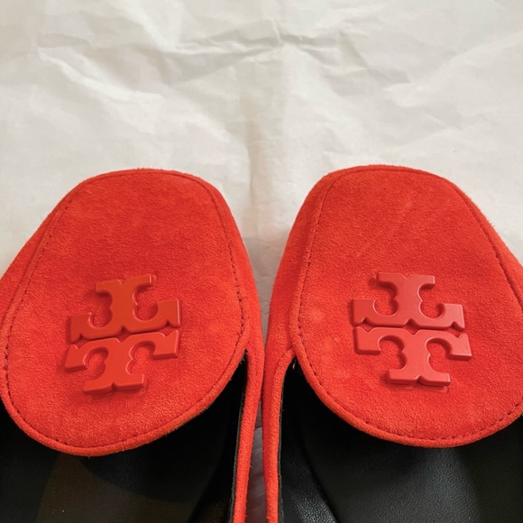 Tory Burch Women’s Fitz Suede Logo Loafers Size 6.5M - Picture 8 of 10